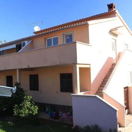 For Families With Children Zdrelac, Pasman - 8424 شقة