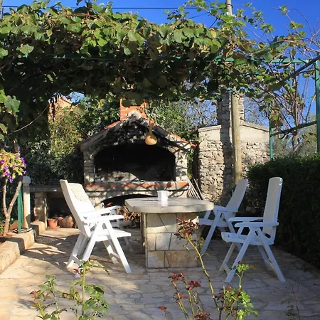 Apartments For Families With Children Zdrelac, Pasman - 8424 Apartment *
